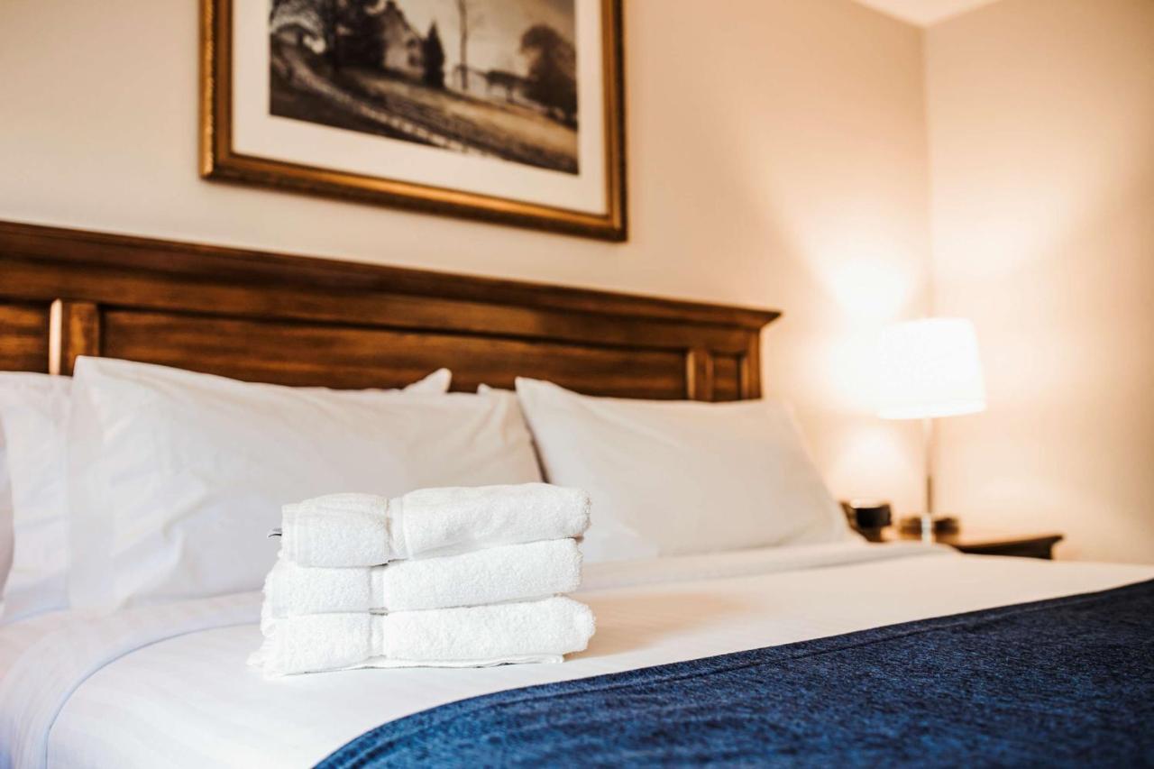 Surestay Plus Hotel By Best Western Elizabethtown Hershey Exterior foto