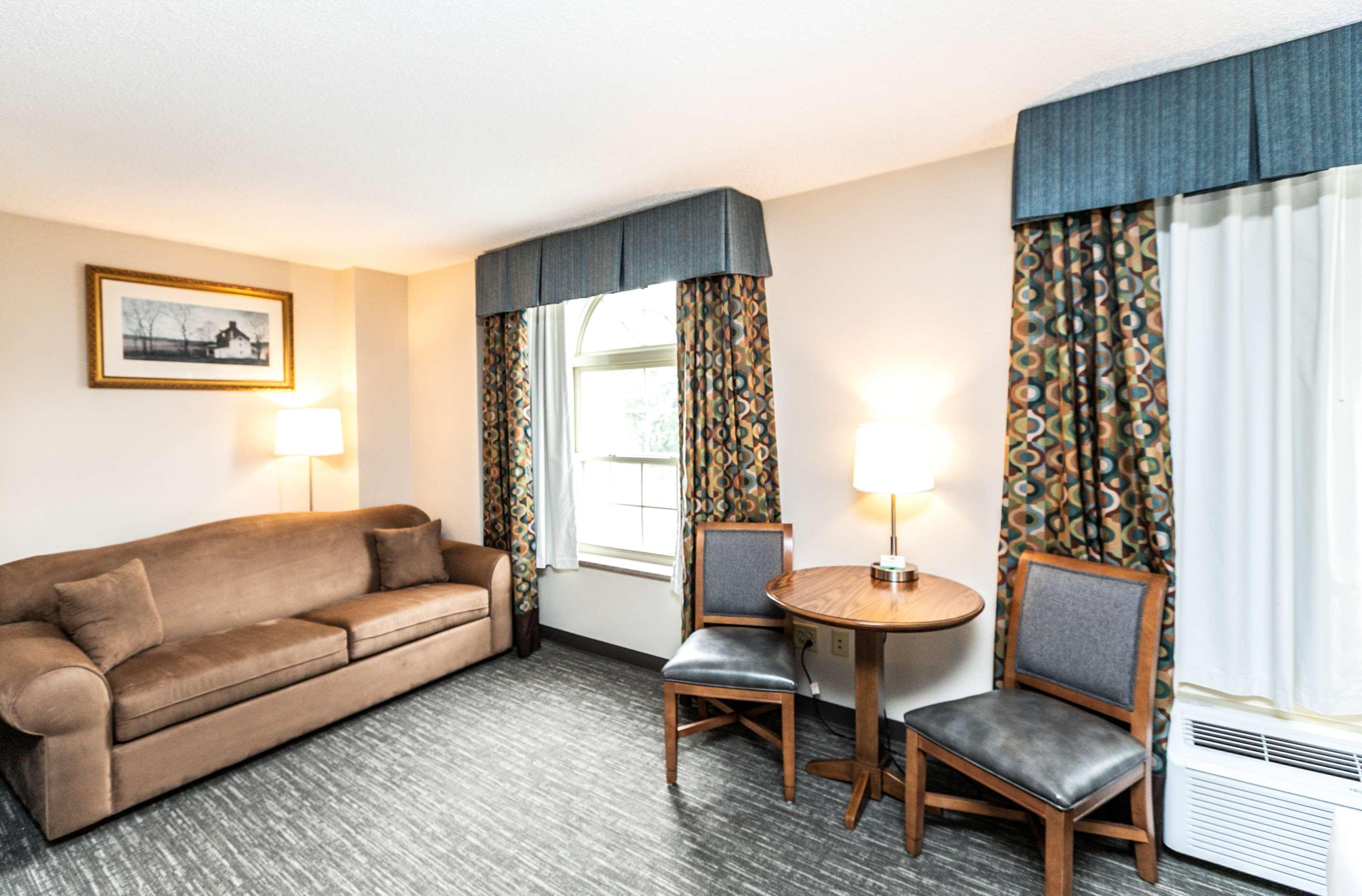Surestay Plus Hotel By Best Western Elizabethtown Hershey Exterior foto